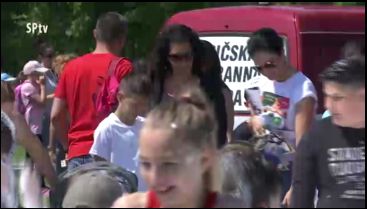Gyereknap A Sportpályán